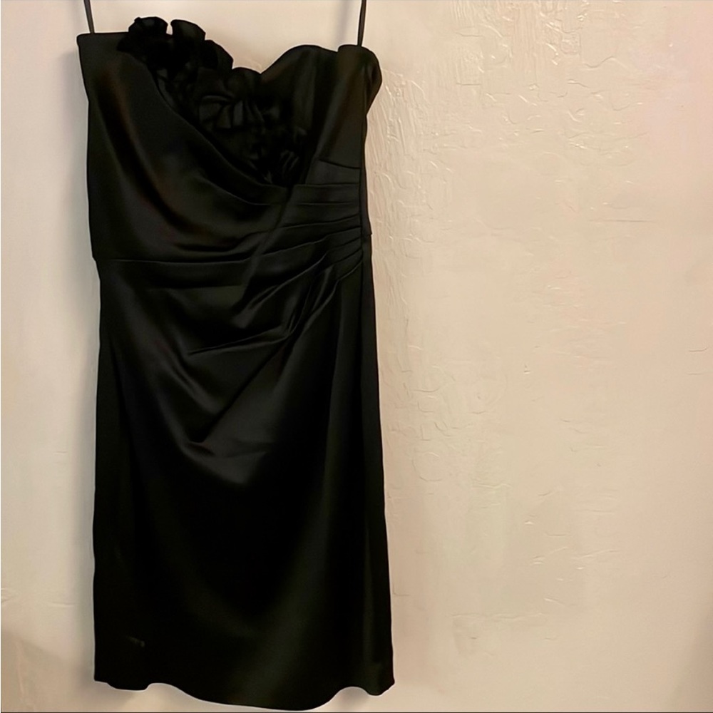 White House Black Market strapless mini dress - size 4